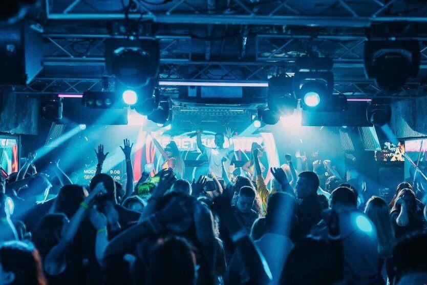 «Танцевальный движ»