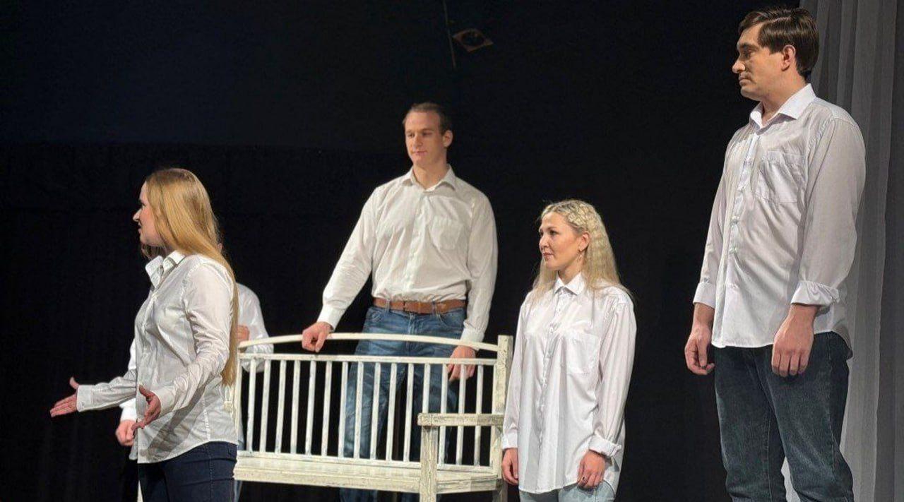 Спектакль «Свои истории»