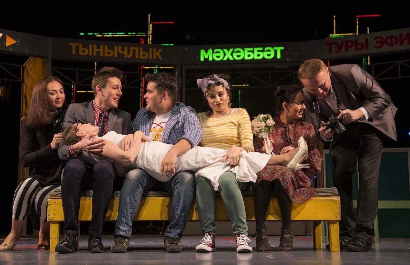 Спектакль «Мэхэббэт FM»