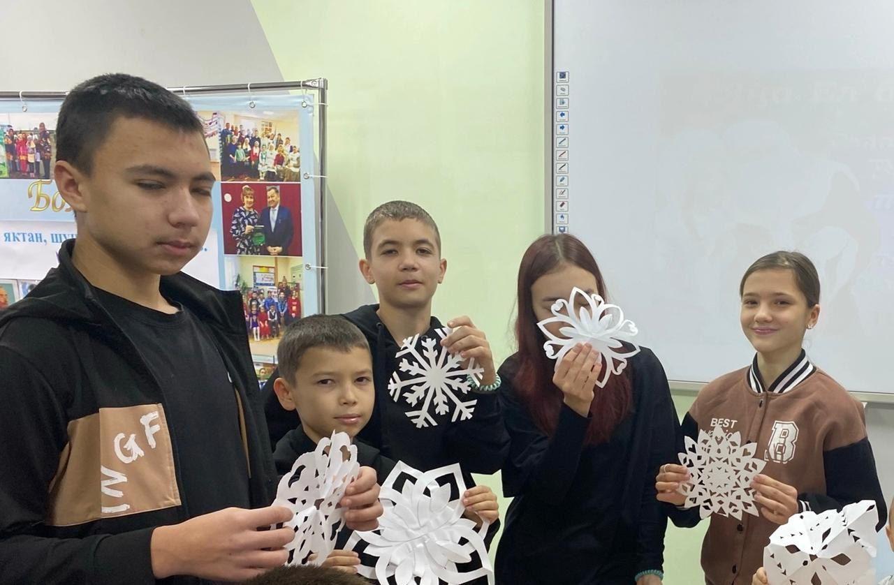 Книжная выставка « В ожидании чуда среди книг »