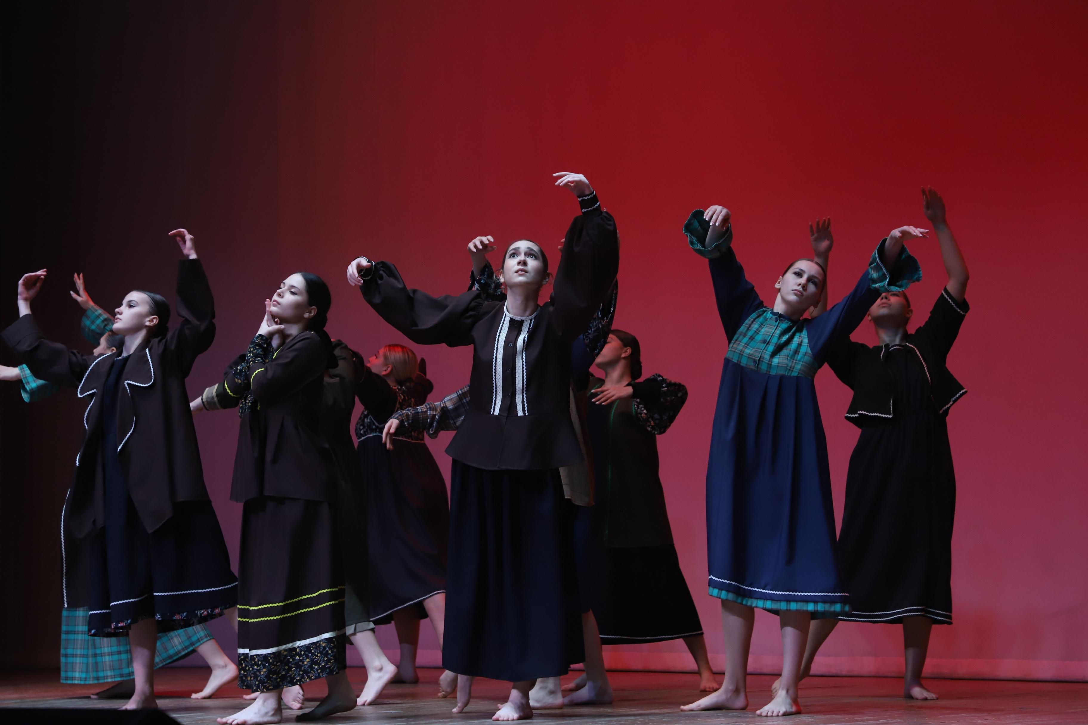 Танцевальное шоу «Ритм без границ»