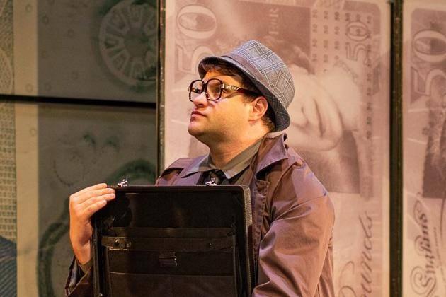 Спектакль «Смешные деньги»