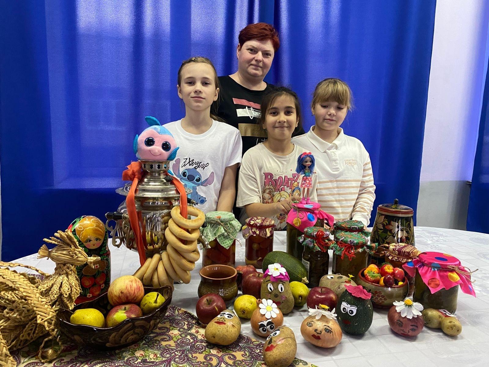 Фольклорные посиделки «В гостях у самовара»