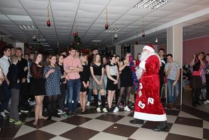 Новогоднее представление «Веселых масок карнавал»