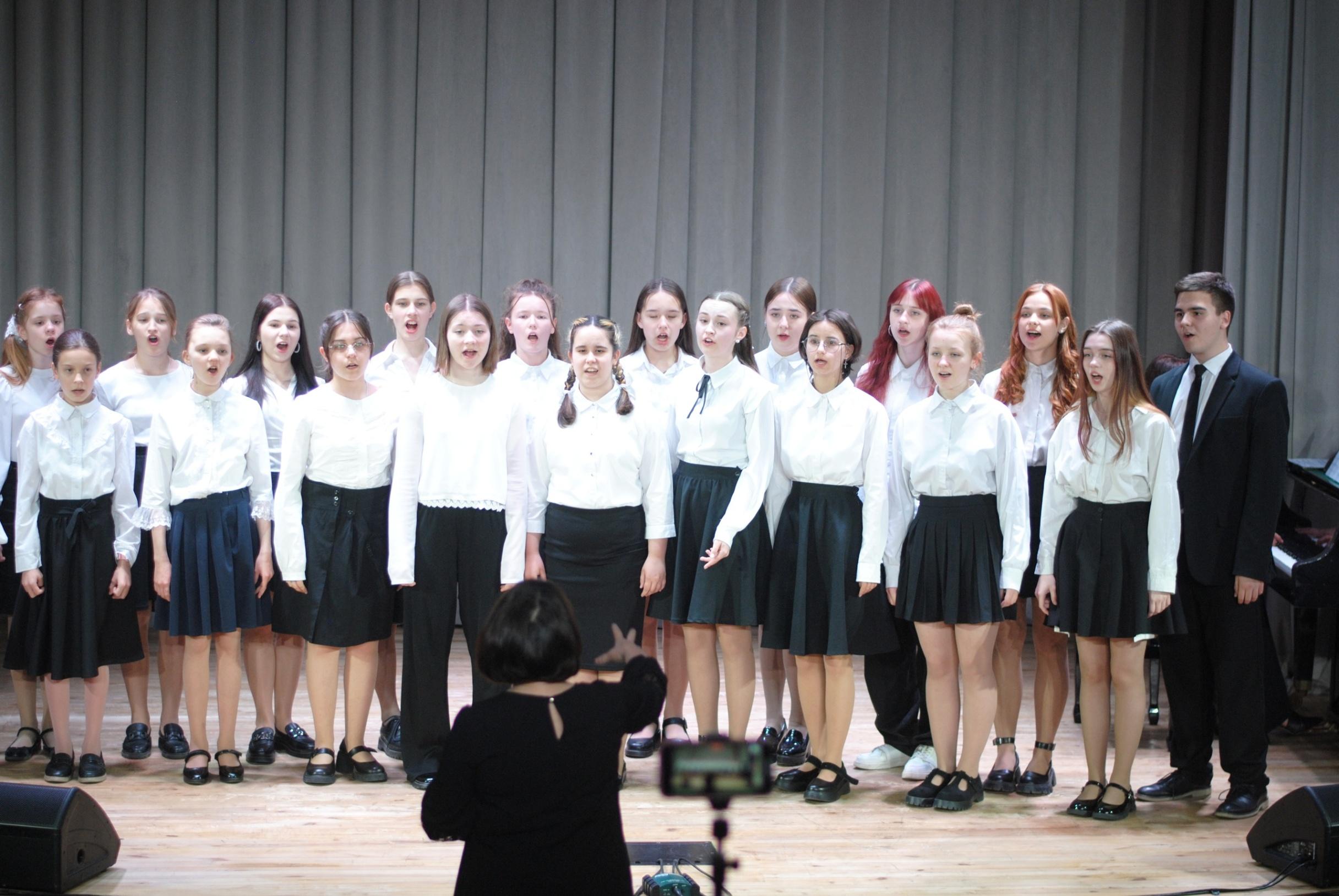 Концерт «Отчет хорового отделения»