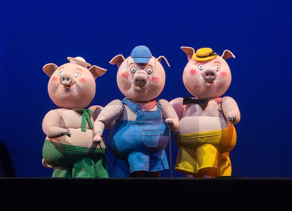 Спектакль «Три поросенка»