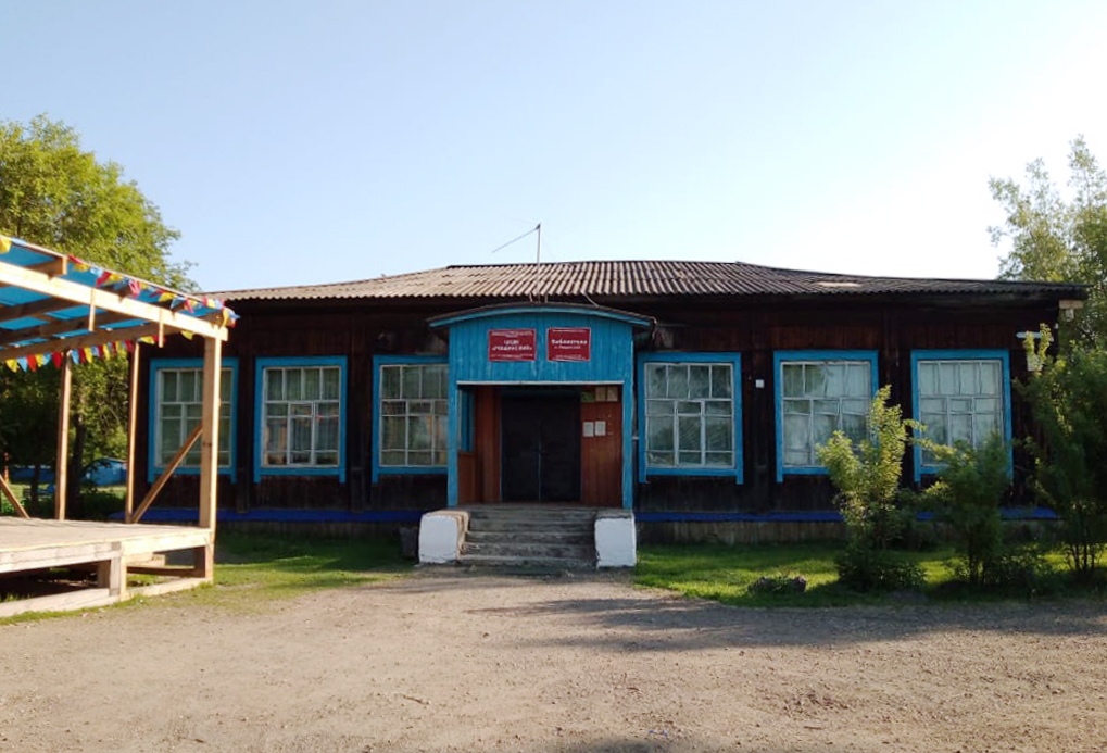 Рощинская поселенческая библиотека-филиал