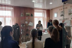 Выставка «Герои земли Саянской»