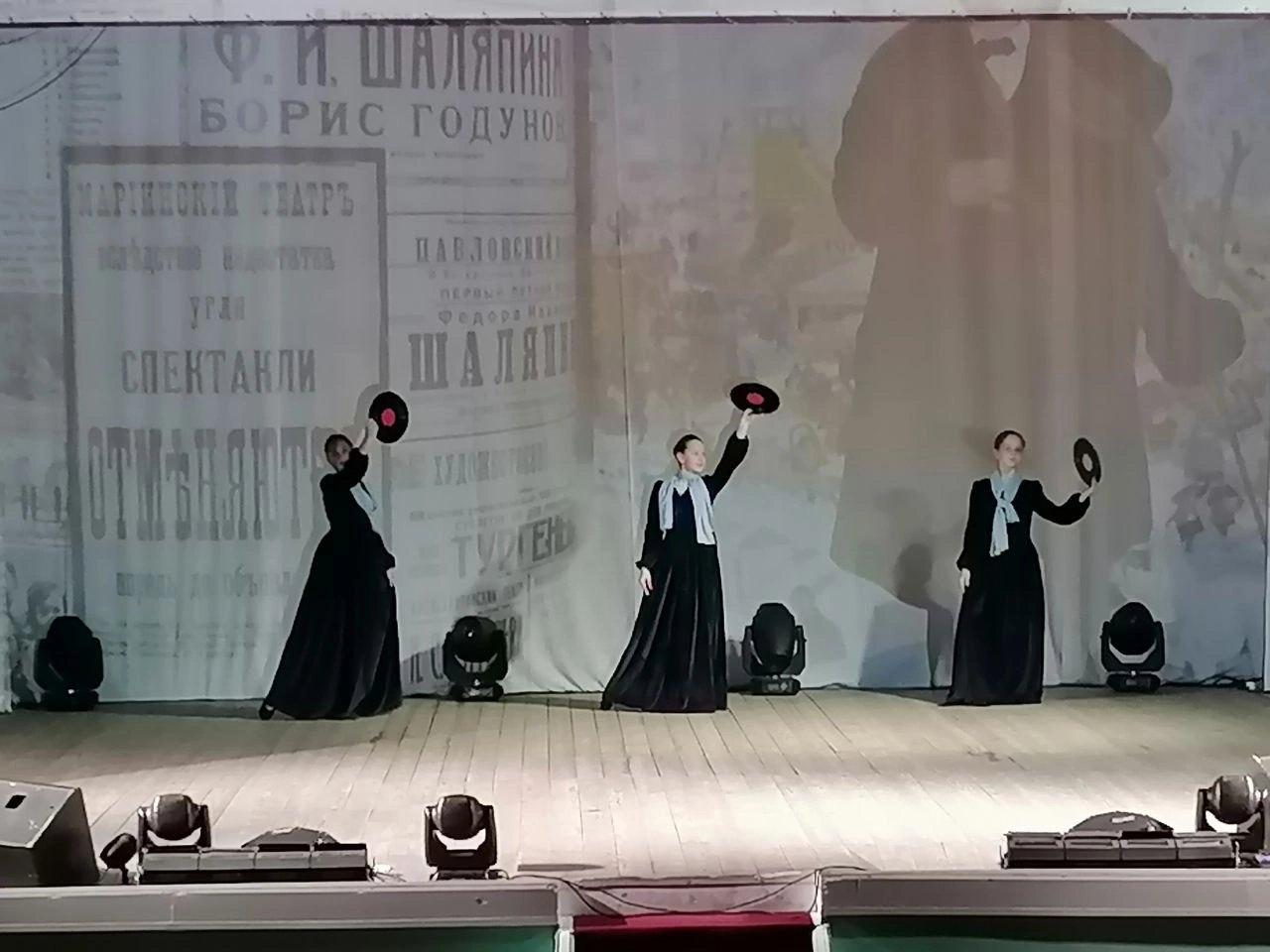 Литературно-музыкальная гостиная «Весна звучит»