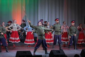 Абонемент «Слушай только живое. Поселок Веселый»