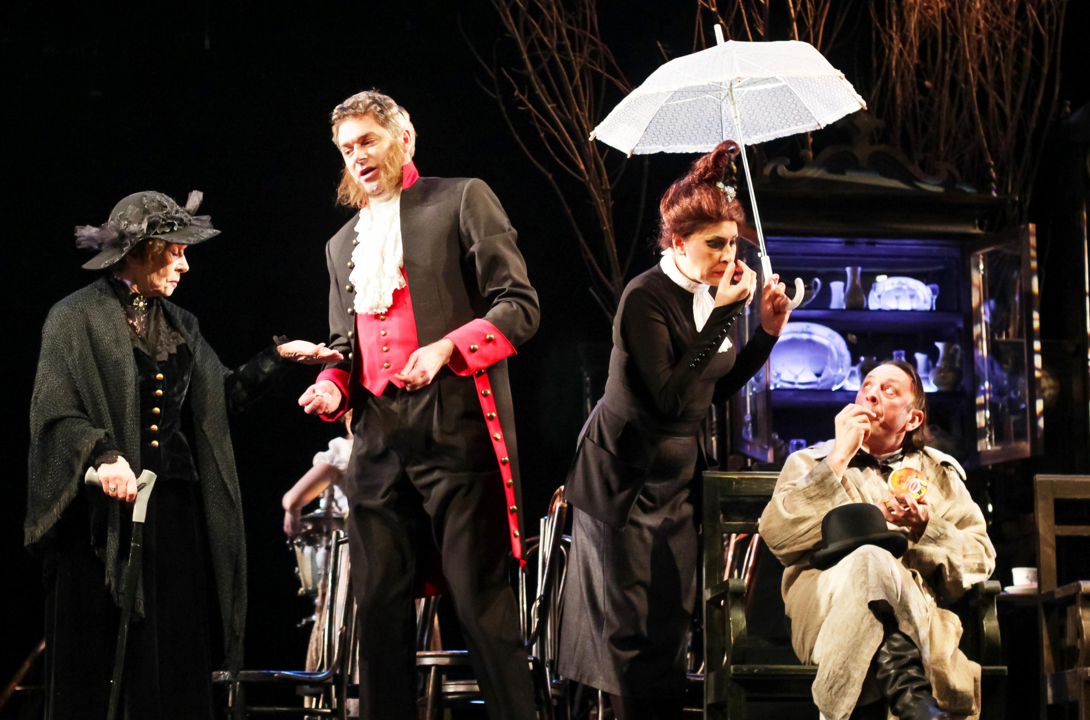 Спектакль «На всякого мудреца довольно простоты»