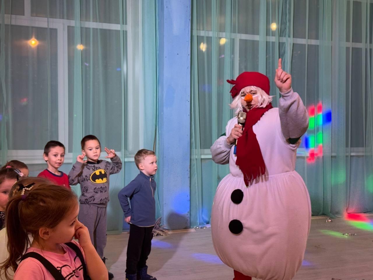 «Мастерская Снеговика» – мастер –класс по созданию различных новогодних сувениров.