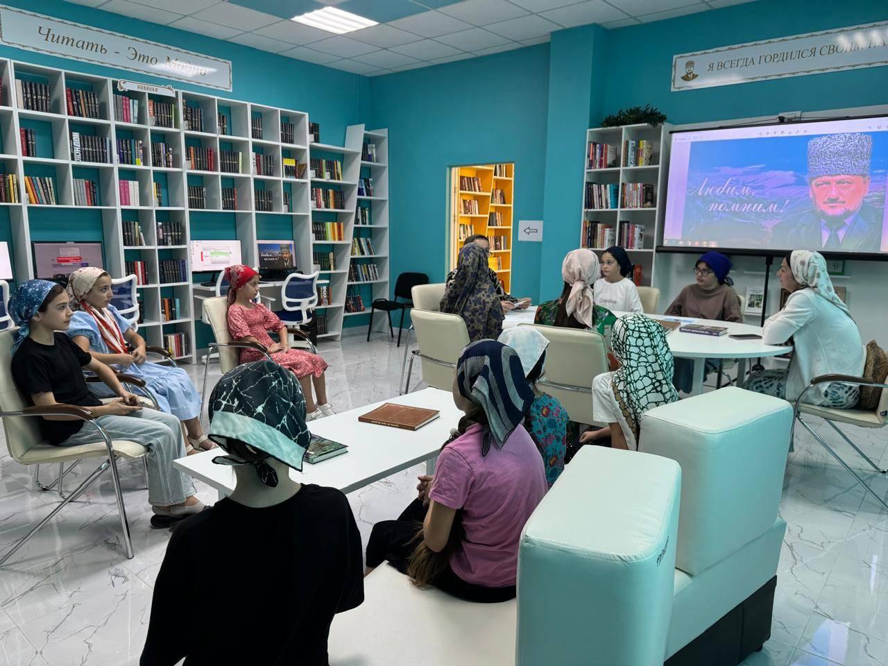 Вечер–знакомство «Многоцветие России: культура, традиции, религии»