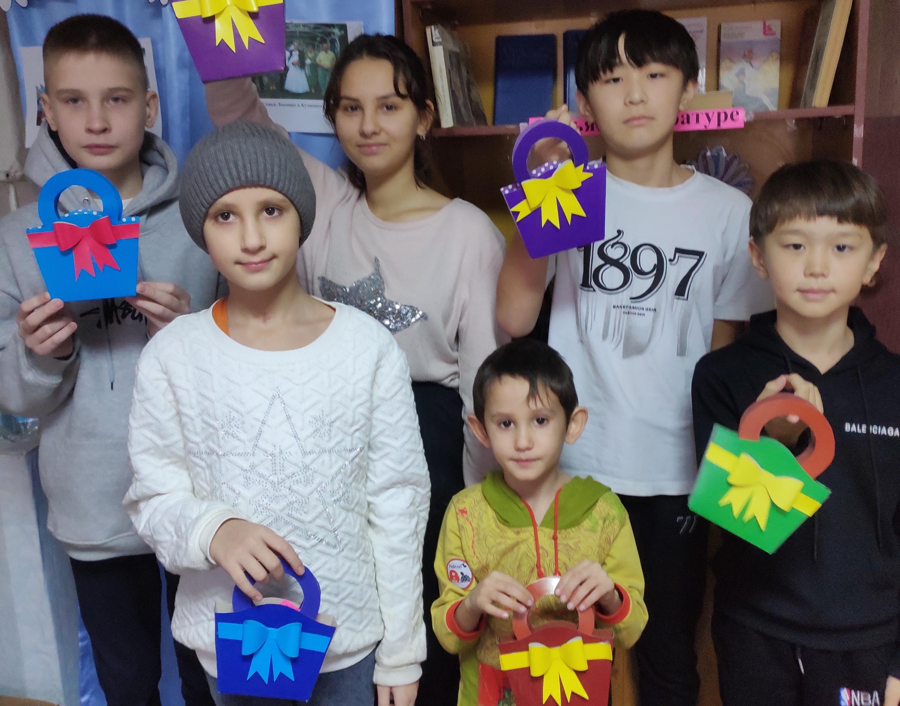 Мастер–класс «Ажурные снежинки»