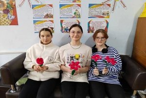 Творческая программа «Есть в марте день особенный!»