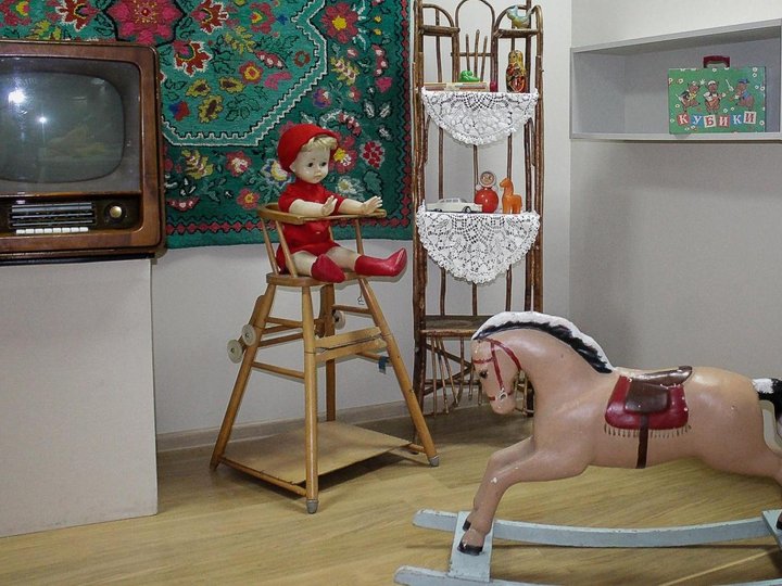 Выставка «Мое советское детство»