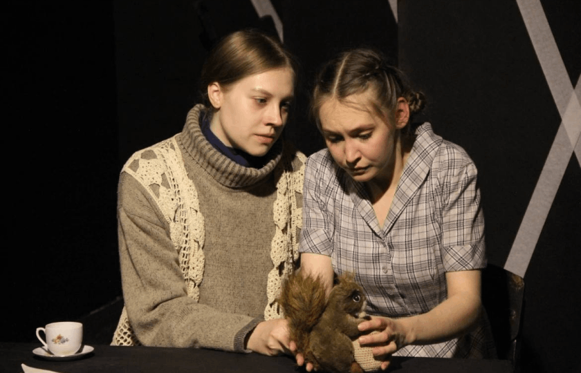 Спектакль «Вечно живые»