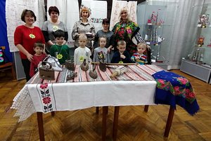 «Самовар кипит, просит чая пить»