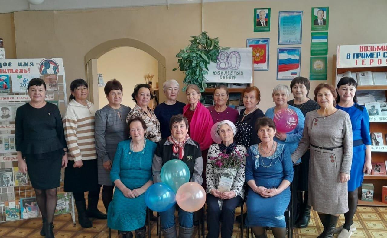 Игровая программа «Увлекательно об этикете»