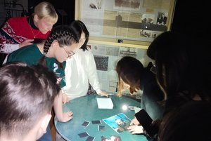 Квест «Новогодний детектив»