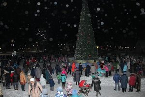 Театрализованно-игровая программа «Елка чудес»