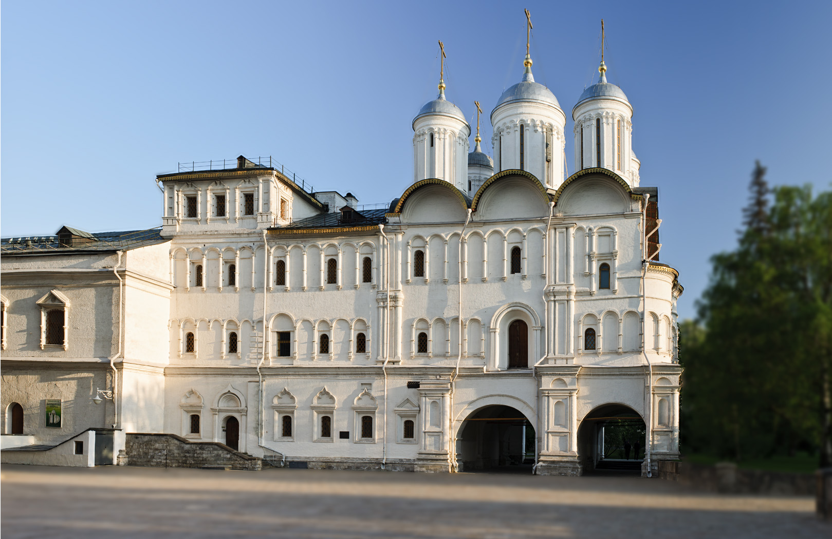 патриарший дворец в кремле