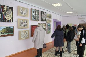 Выставка «Широкие степи, высокие горы»