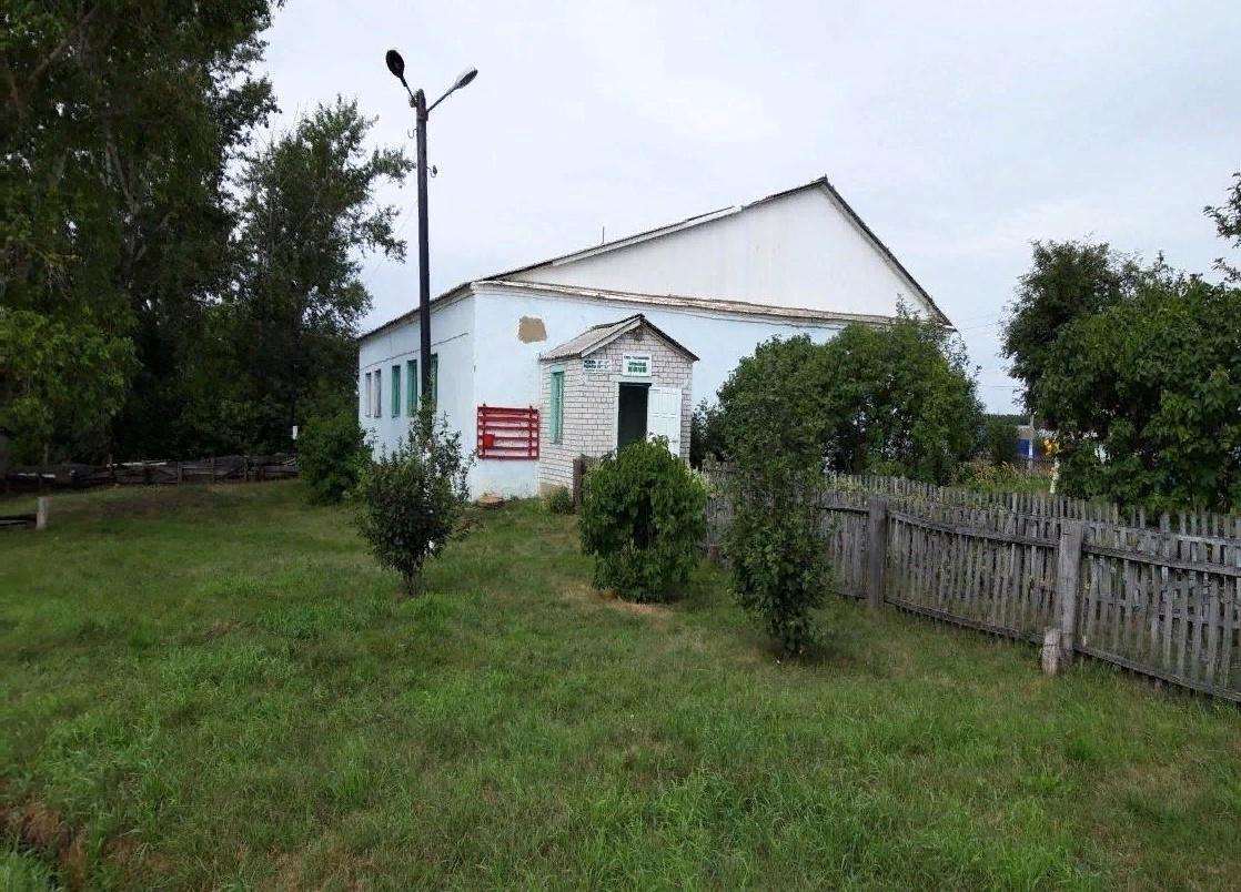 Старо-Тахталинский сельский клуб