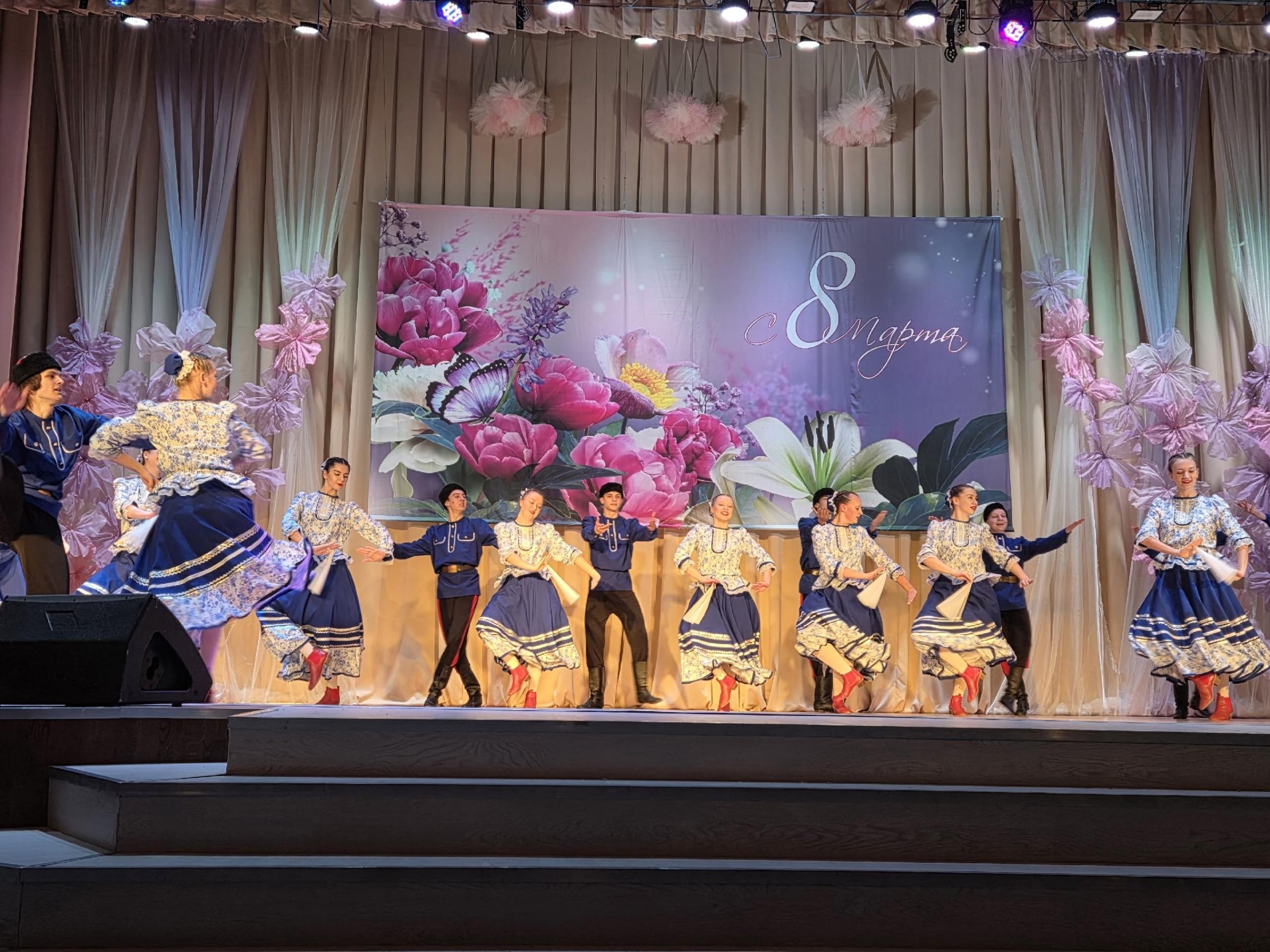 Концерт «Весенний калейдоскоп»