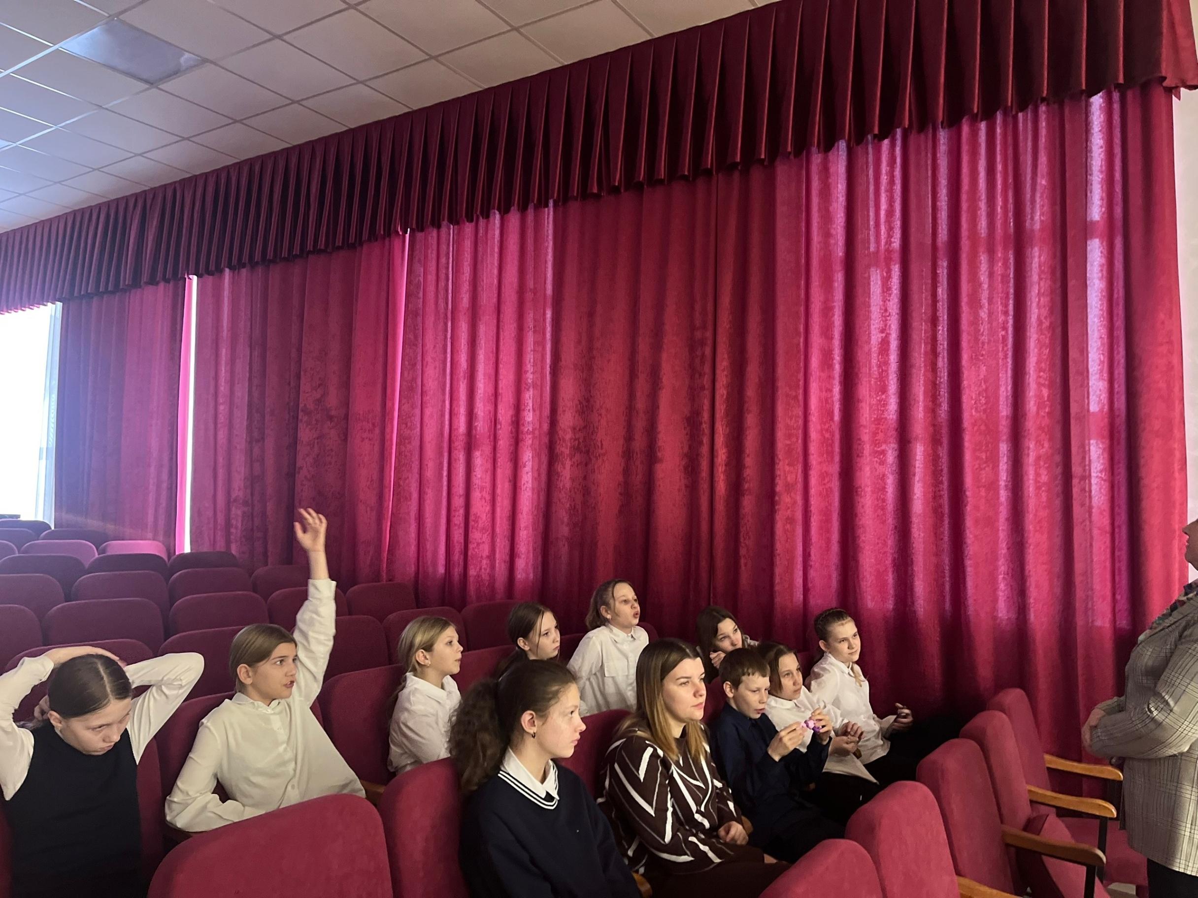 Программа «Вальс: история и движения»