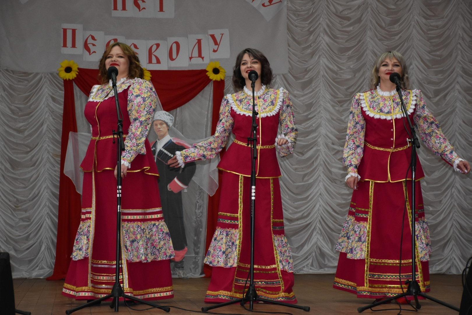 Музыкальная гостиная «Есть у казачьей песни крылья»