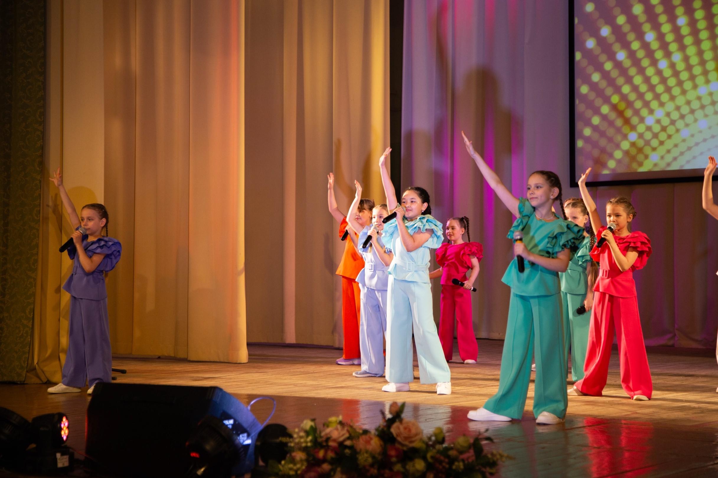 Отчетный концерт Ембаевского сельского клуба