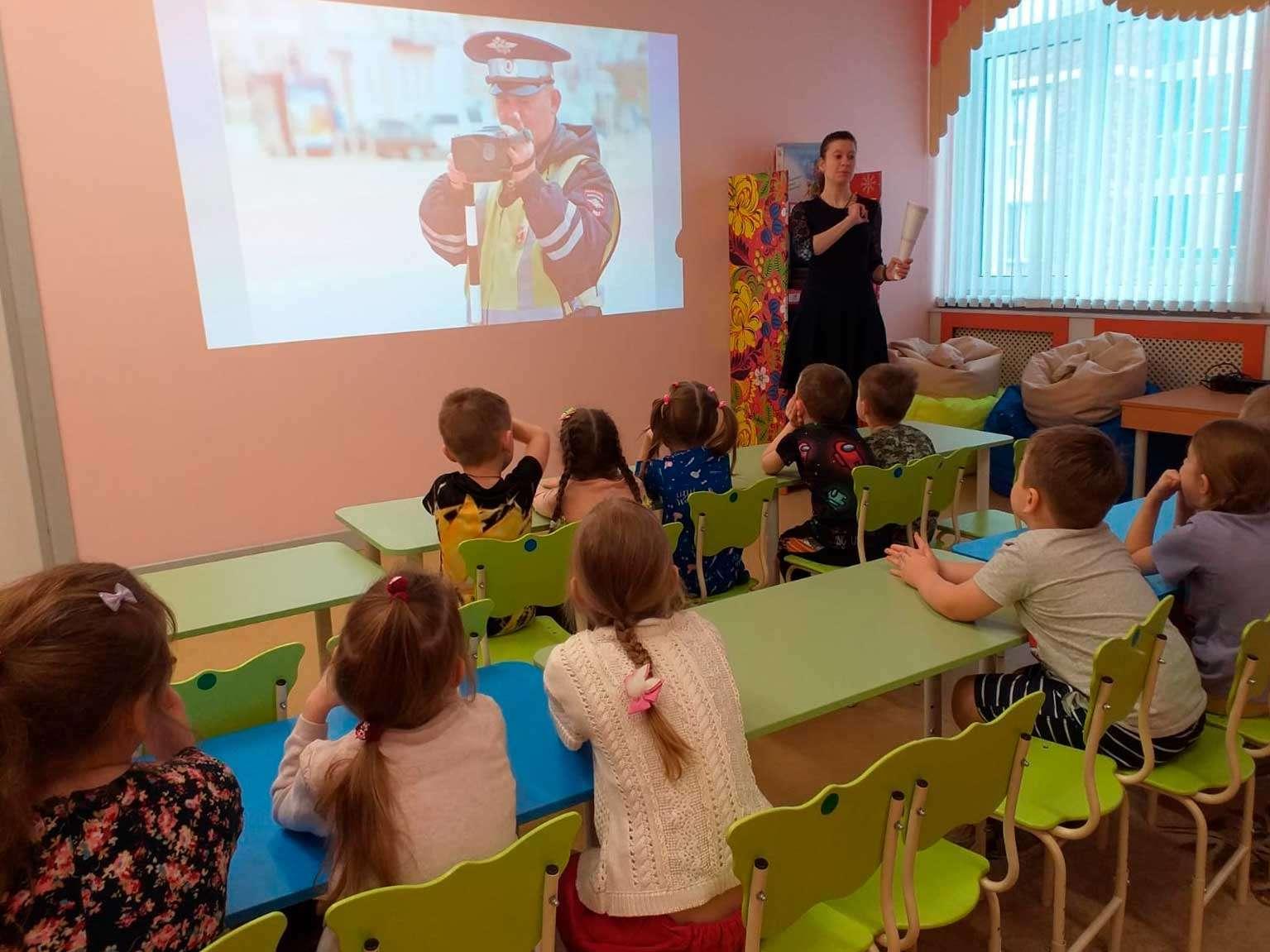 Практическое занятие «Мы пешеходы»