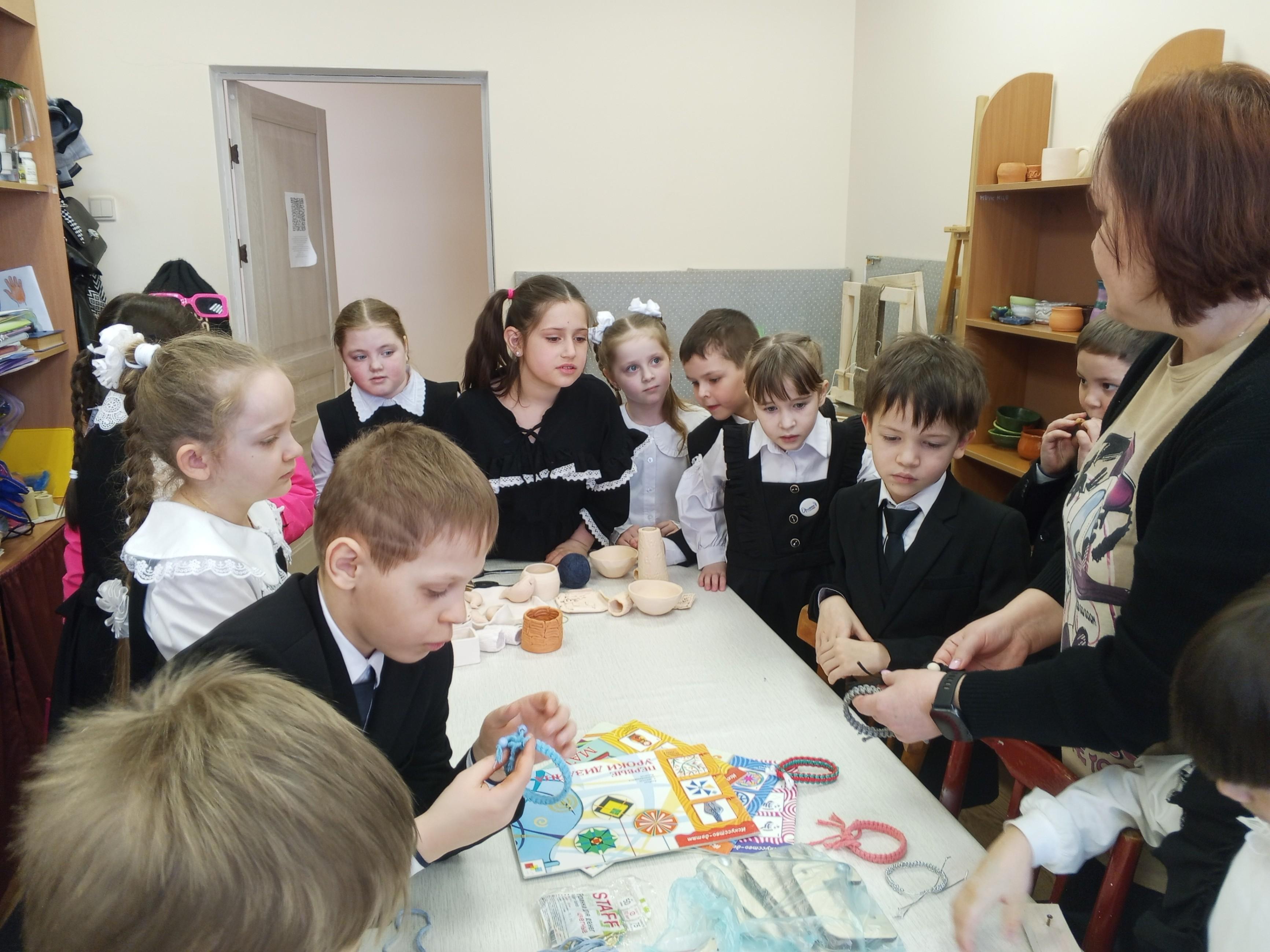 Презентации работ студий