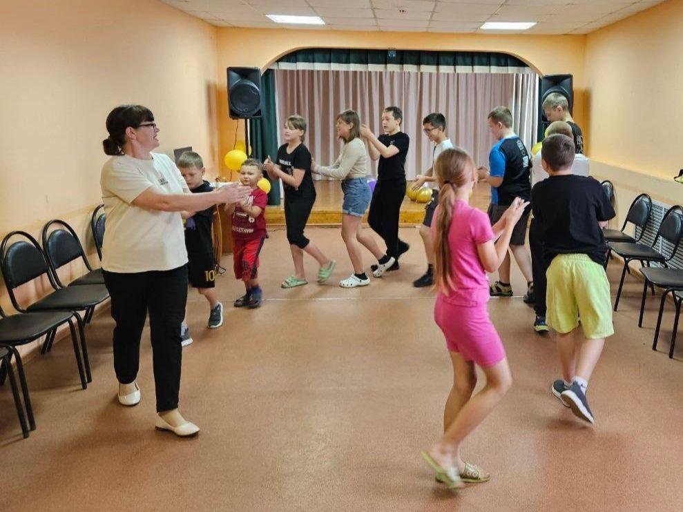 Танцевальный вечер «Держи ритм»