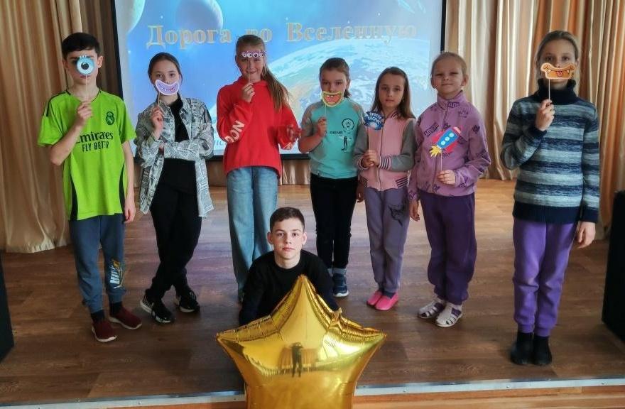 Познавательно-игровая программа «Путешествие в космос»