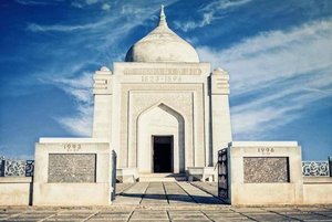 Выставка «Мавзолей Курмангазы Сагырбаева»