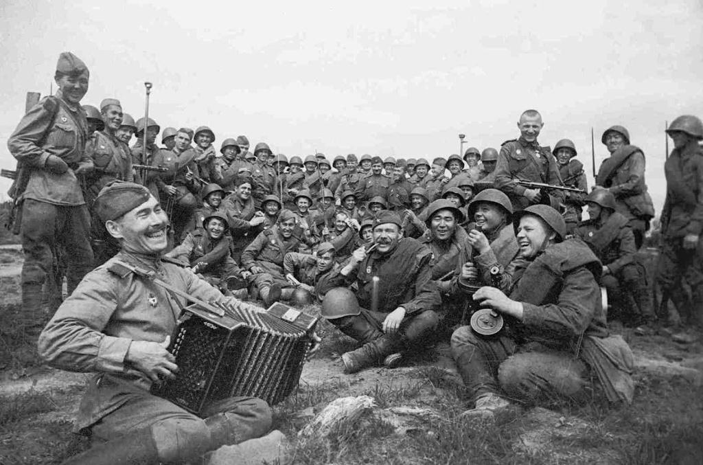 Музыкально-поэтическая программа «А песни тоже воевали»