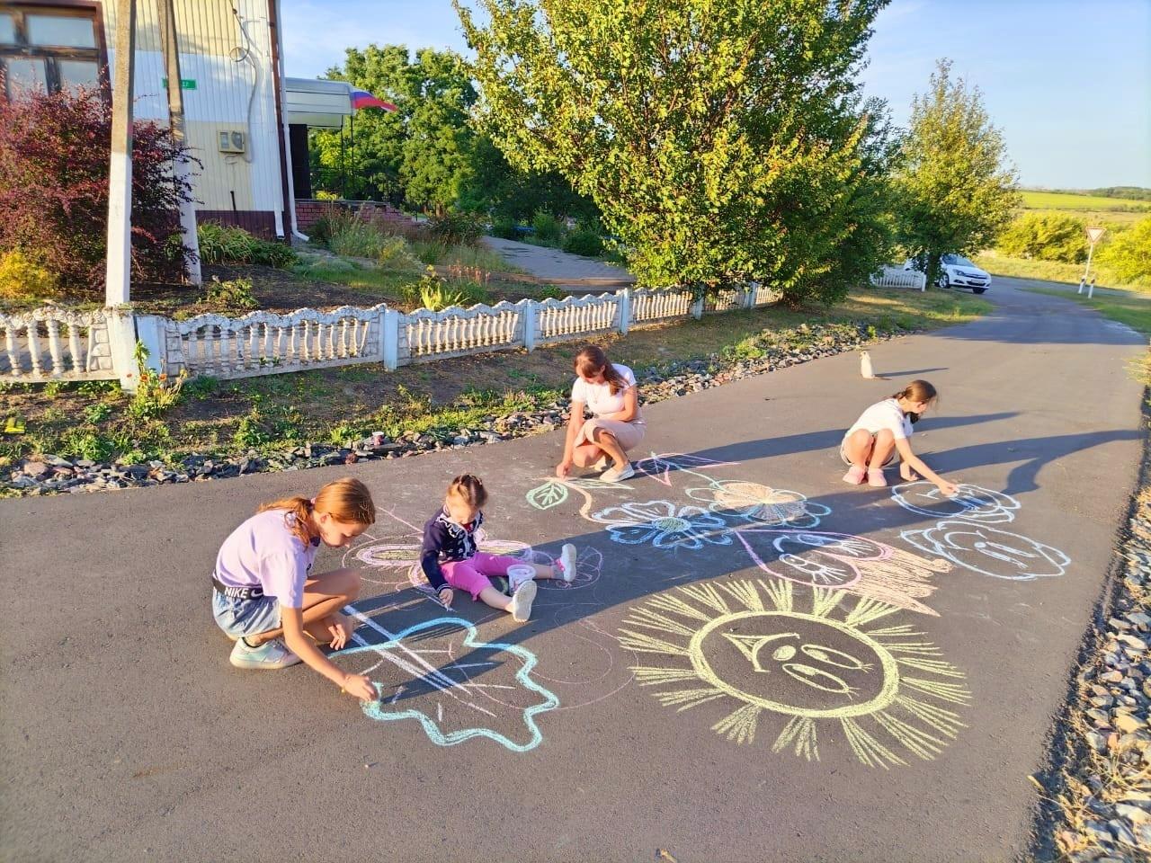Конкурс «Цветное лето»