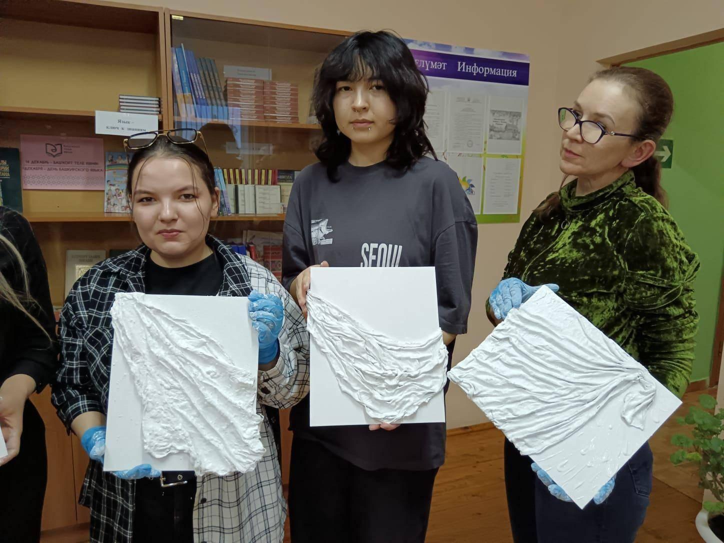 Мастер-класс «Скульптурная живопись»