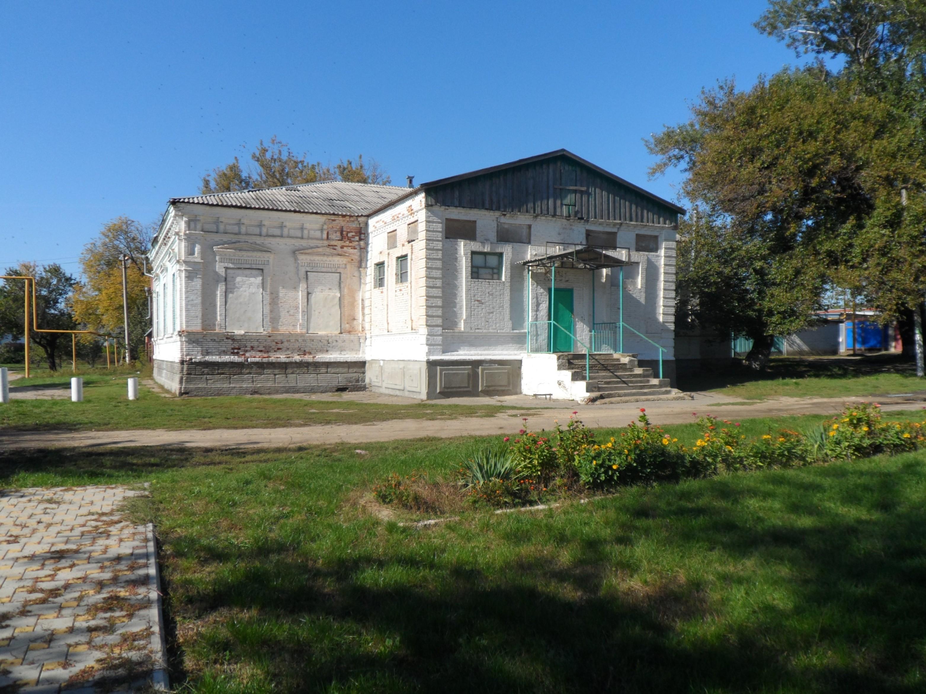 Хутор большевик ставропольский. Хутор Большевик Краснодарский край. Х.Большевик Краснодарский край Новокубанский район. Хутор Большевик Ставропольский край. Хутор Ленинский Краснодарский край Новокубанский район.