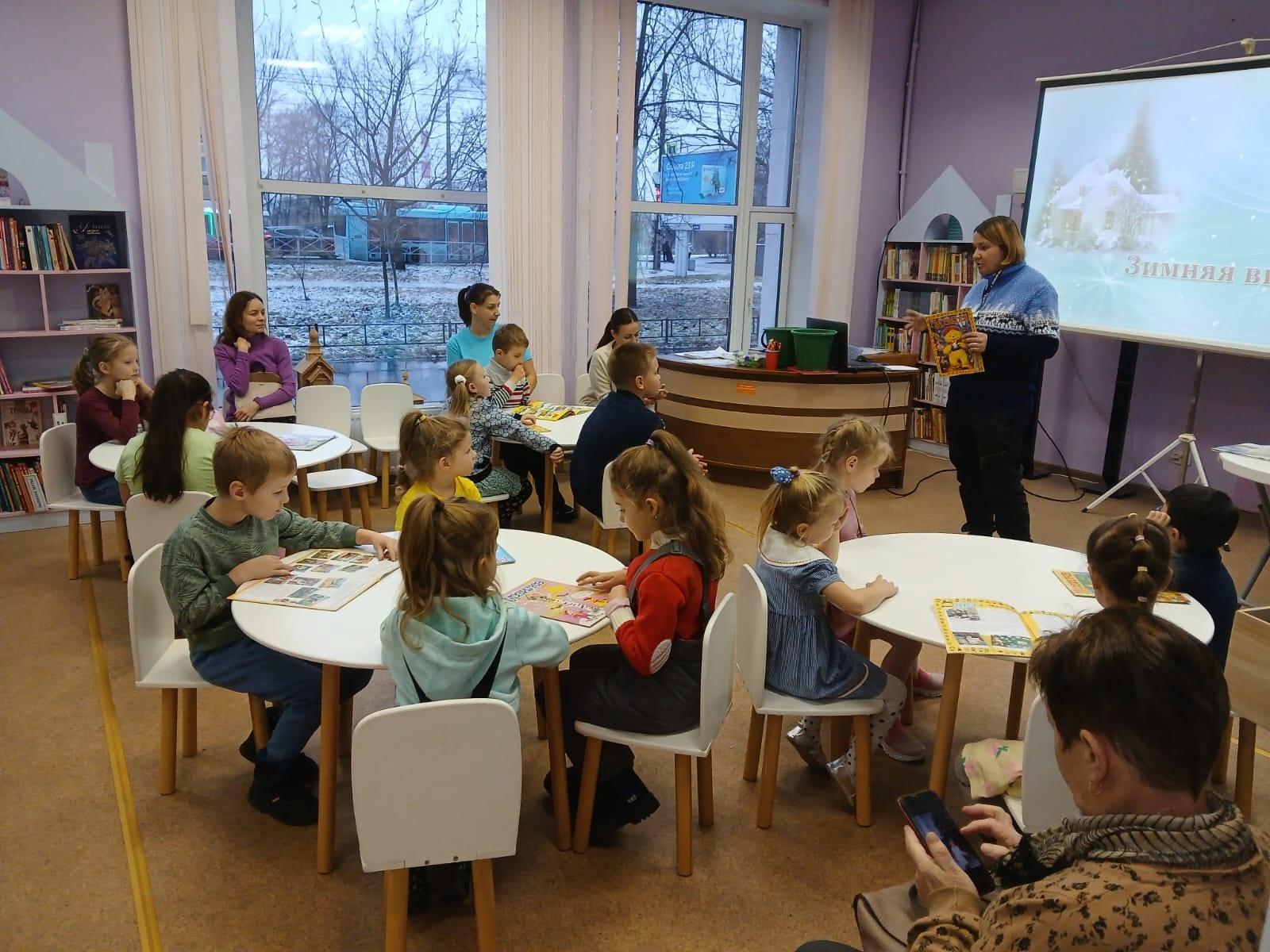 Улыбнитесь, вы в библиотеке!