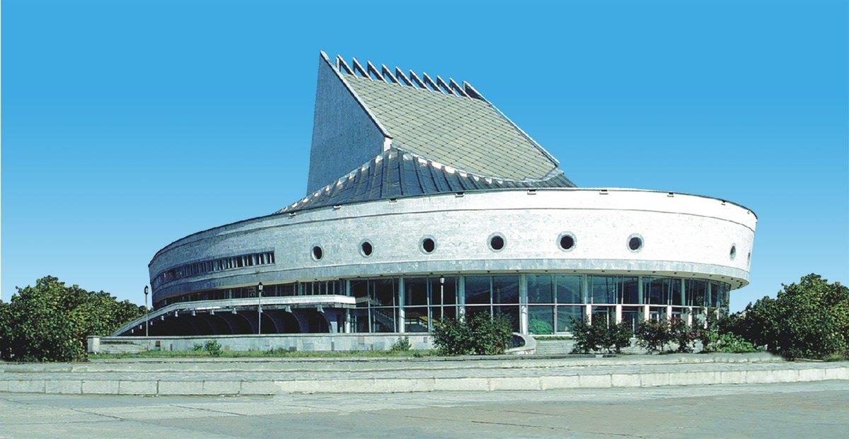 Спектакль «Герои и подвиги»