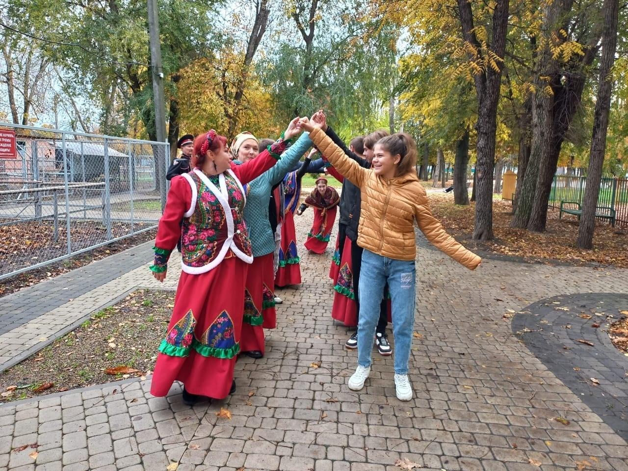 Познавательная программа «Летние вечерки»