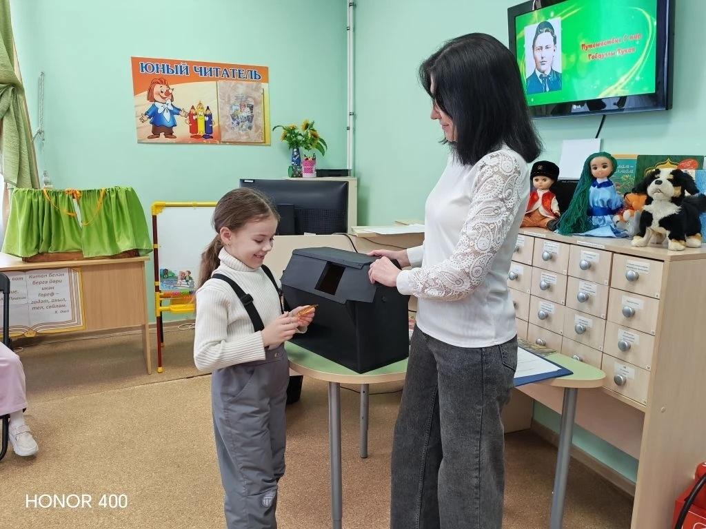 Литературный калейдоскоп «В мире стихов и сказок Г.Тукая».