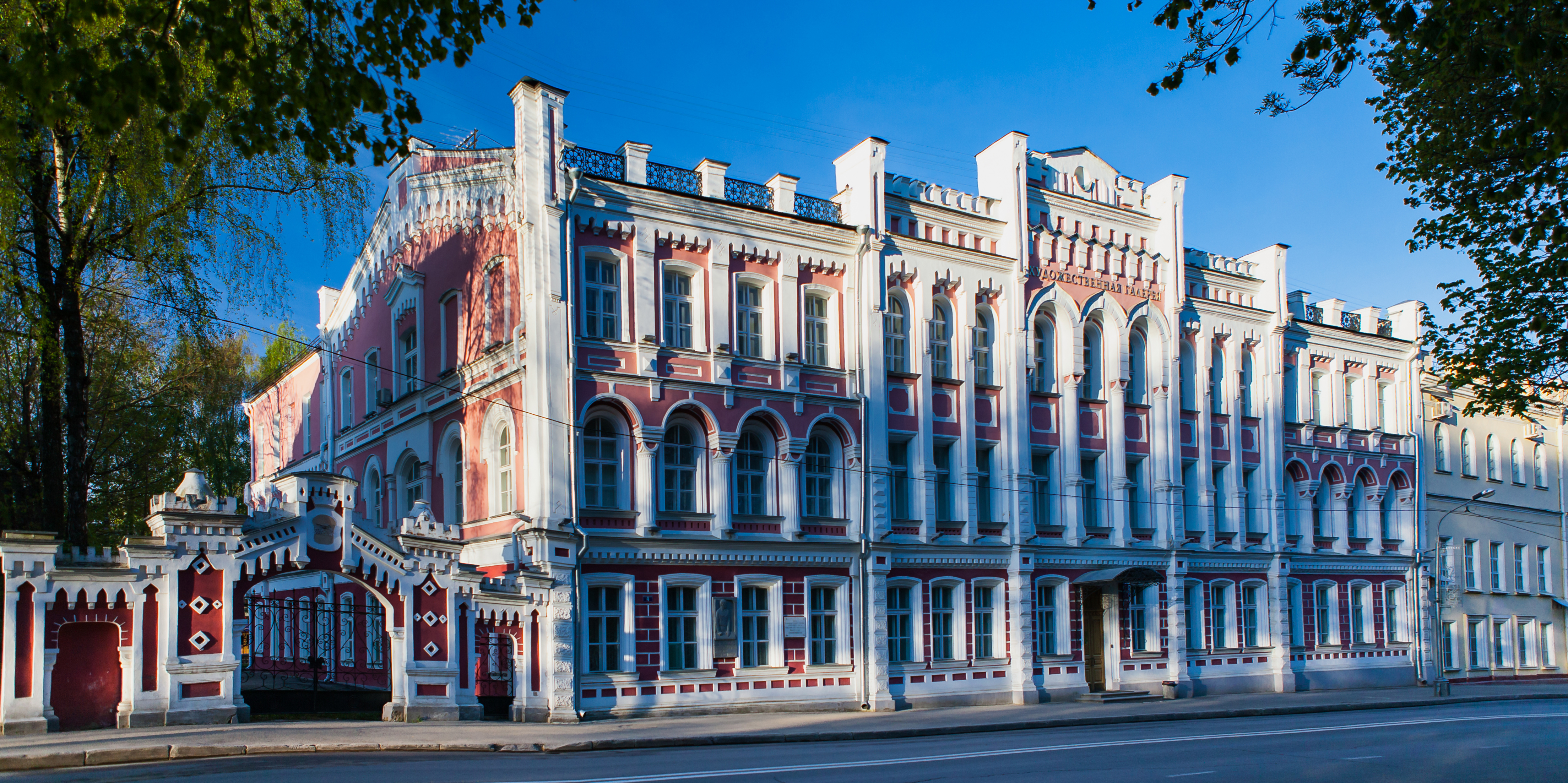 Смоленское региональное. Смоленский государственный музей-заповедник, Смоленск. Картинная галерея Смоленск. Смоленская художественная галерея. Смоленский музей заповедник.