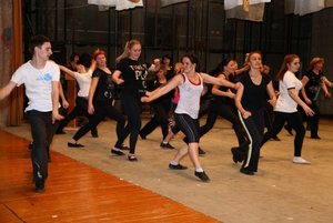 Программа «Танцуй, пой, живи»