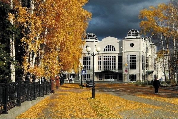 Культурно-досуговый центр «Октябрь»