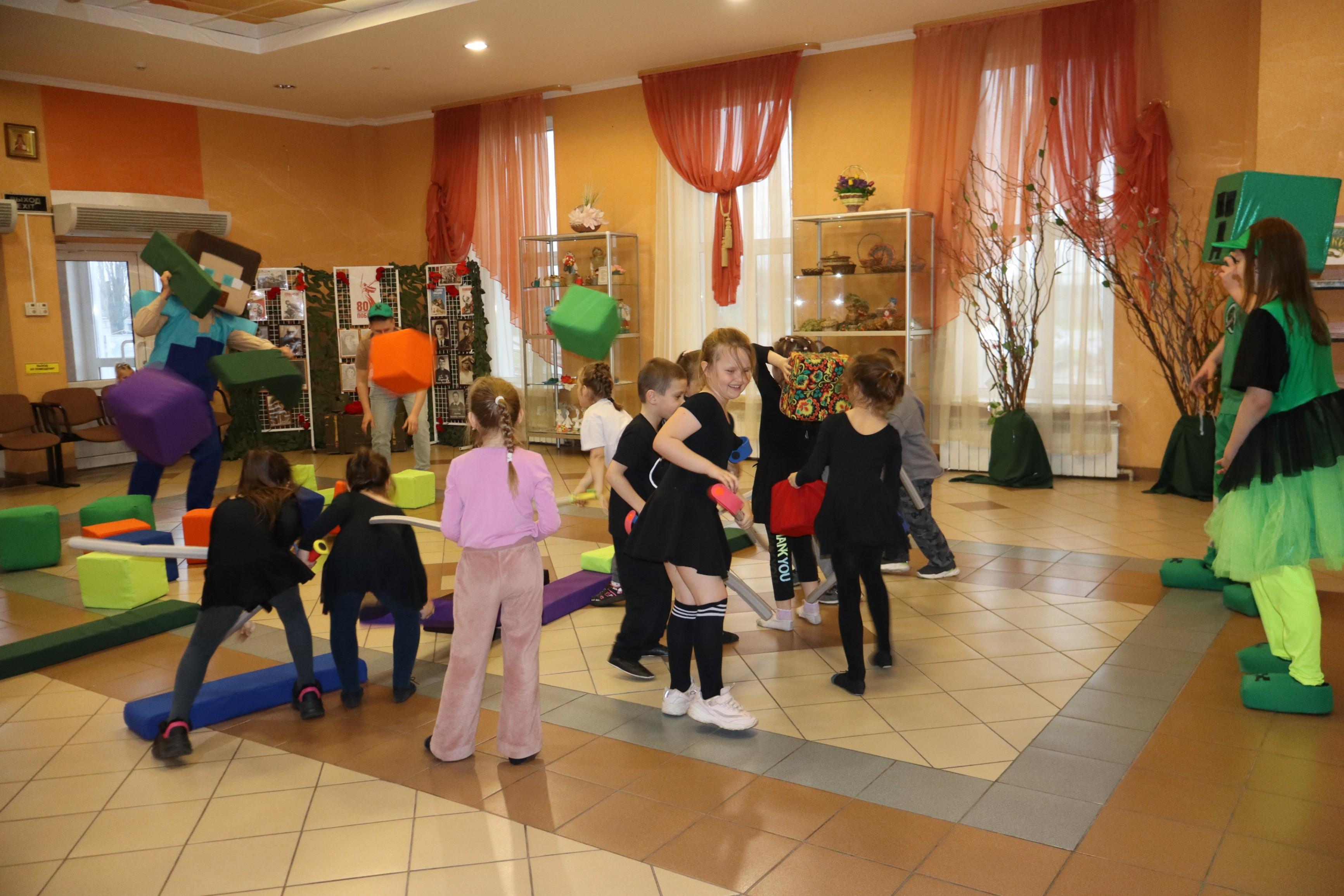 Игровая программа «Приключения в кубическом мире»