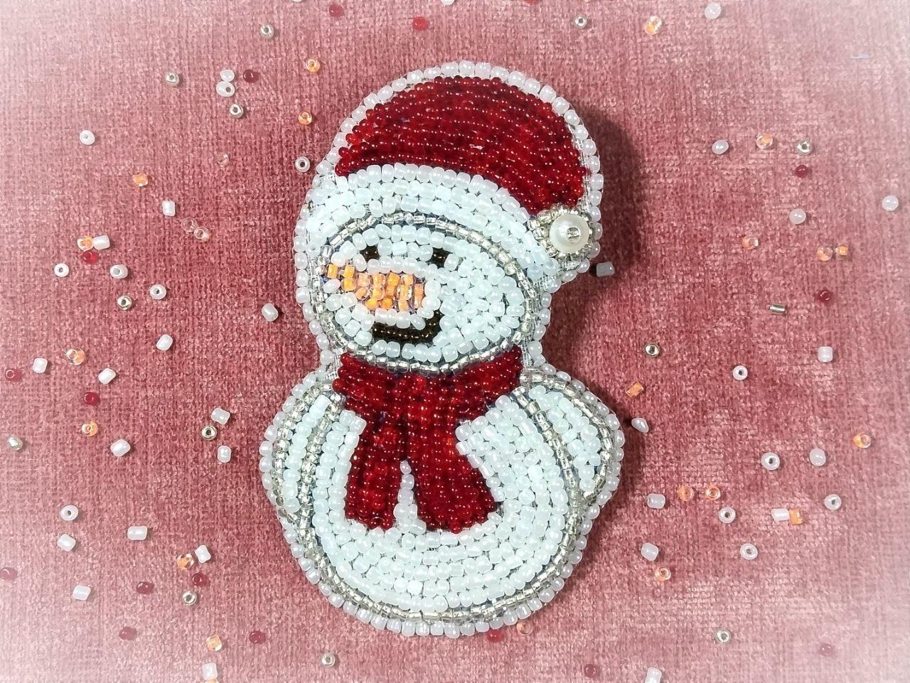 Снеговик из бисера схема
